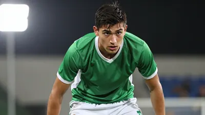 Ayr Utd agrees to a season-long loan with Celtic's Thomas Hatton, providing the young winger with valuable senior...